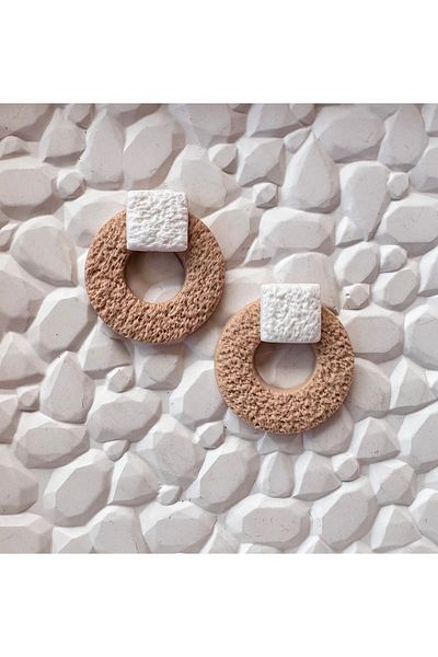ACCESSORY Beige Circle White Square Earrings