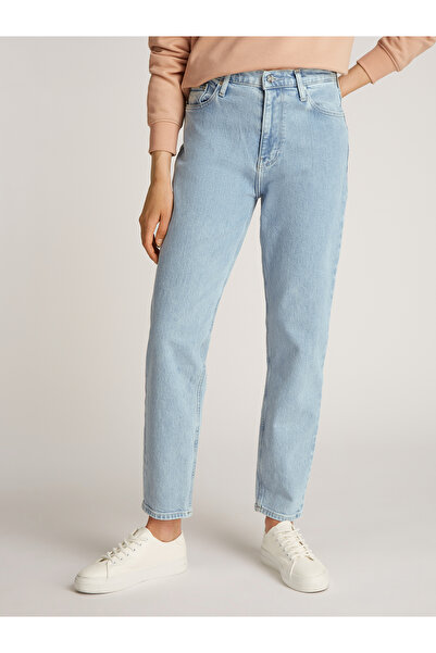Calvin Klein Women Denim Light Mom Tapered Jeans