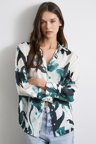 Never more Surface Patterned Green Shirt