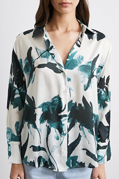 Never more Surface Patterned Green Shirt