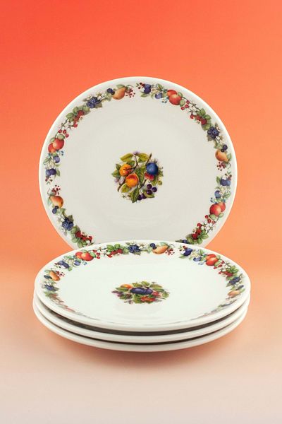 Bursa Porselen Dekor Fruits 4 Piece Porcelain Cake Plate