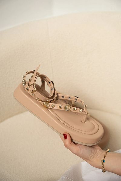 LAMİNTA Leoni Nude Gold Accessory Detailed Women's Sandals