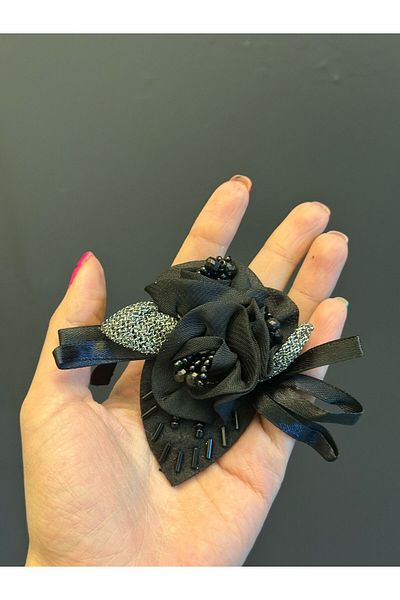 Gönülden Tasarım Black Embroidered Flower Coat of Arms Sewing Accessory 8X7 cm