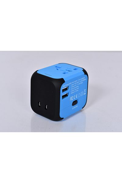 MORANO Multi-use USB travel adapter that can be used in more than 150 countries
