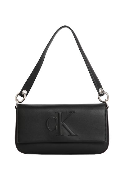 Calvin Klein حقيبة كروس أوفر منحوتة باللون الأسود من كالفن كلاين