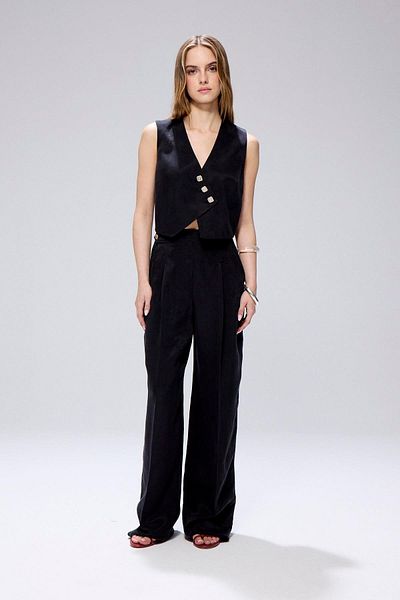 rue Pleated High Waist Black Linen Trousers