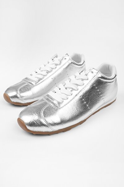 Shoeberry Жіночі срібні блискучі кросівки Taren