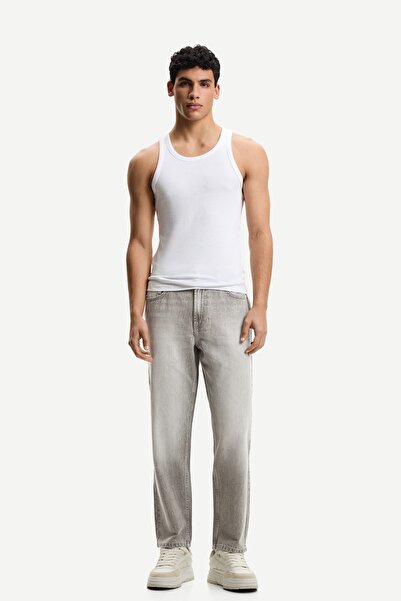 Bershka Tapered fit jean