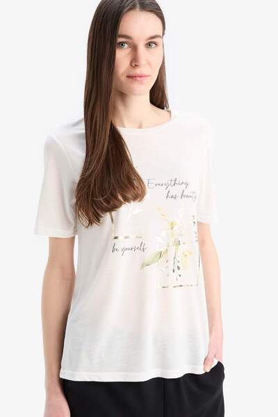 DeFacto Bedrucktes Kurzarm-T-Shirt mit normaler Passform und Rundhalsausschni...