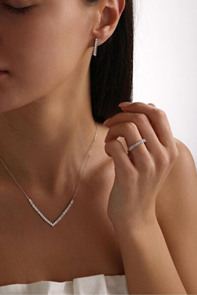 Tufanlar Kuyumculuk 14 Ayar Beyaz Baget Taşlı Altın Düğün Seti