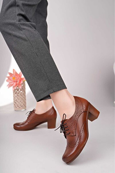 Deri Diyarı Hakiki Deri Kadın Günlük Topuklu Ayakkabı