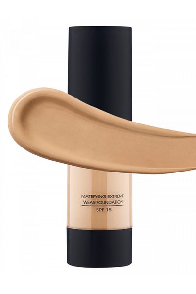 NOTE Mattifying Extreme Wear Foundation with High Coverage, Matte Finish and SPF 15 128 Sand Ivory