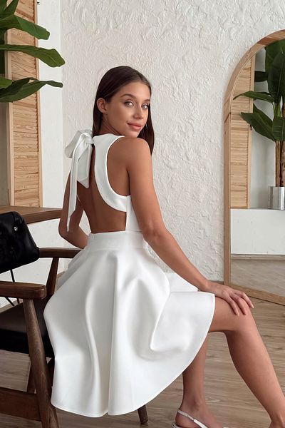 Pissos Back Low-Cut Bow Tie White Mini Evening Dress for Party & Graduation