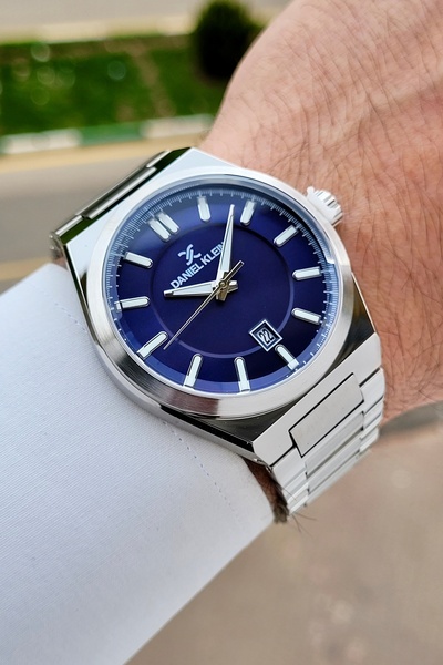 Daniel Klein 43mm Men's Wristwatch with Navy Blue Dial, Grey Color Adjustable...