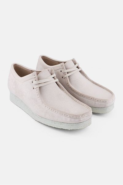 CLARKS Men Standard Wallabee Lace Up Shoes, White
