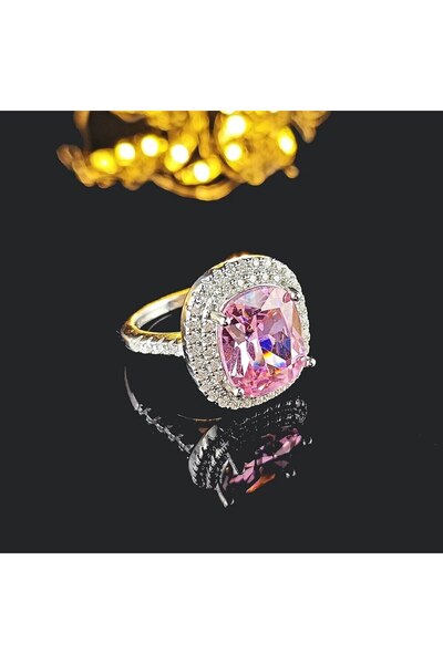 Choice 9 خواتم زفاف وردية اللون مرصعة بأحجار الزركونيا المكعبة الكبيرة للنساء...