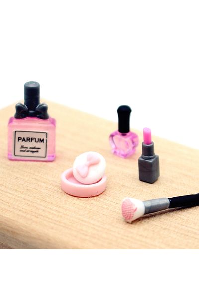 Choice C 1Set 1:12 Dollhouse Miniature Cosmetic Lipstick Pressed Powder Perfume Makeup Brush Model For Dol.