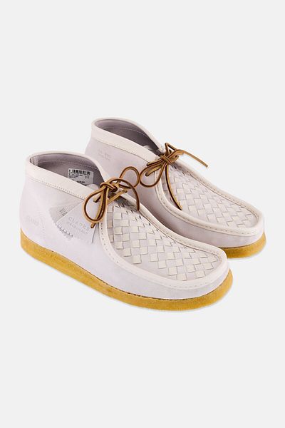 CLARKS Men Standard Wallabee Boot Casual Shoes, Grey