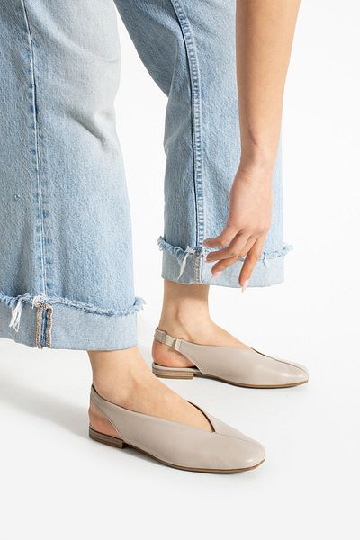 Getcho Дамски балерини Tayba Beige от естествена кожа с отворен ток и V-образен пръст, плоска подметка, летни, стилни и удобни