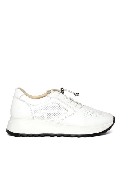 Celal Gültekin Kadın Beyaz Bağcıklı Kalın Tabanlı Deri Sneaker