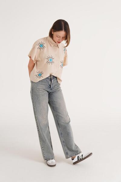 Hipo Trend Beige Colored Short Sleeve Eye Embroidered Shirt