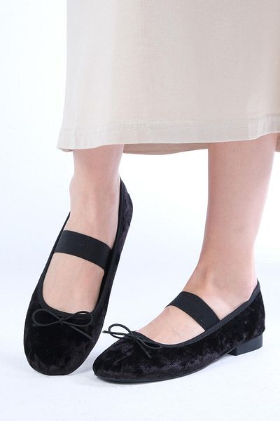 Mio Gusto Coleta Black Color Banded Women's Ballerina Shoes