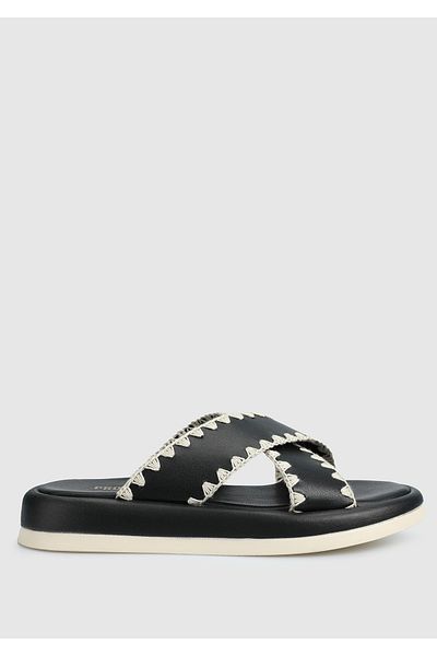 Provoq Women's Black Slippers