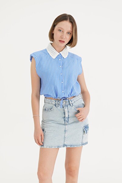 Hipo Trend Cămașă albastră - Detaliu guipură cu rever, mânecă zero