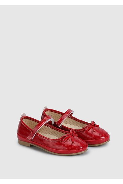 Kiddo Girl's Red Shoes