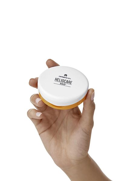 cantabria labs Heliocare 360 - 10gr Oil Free Compact Pearl Sunscreen