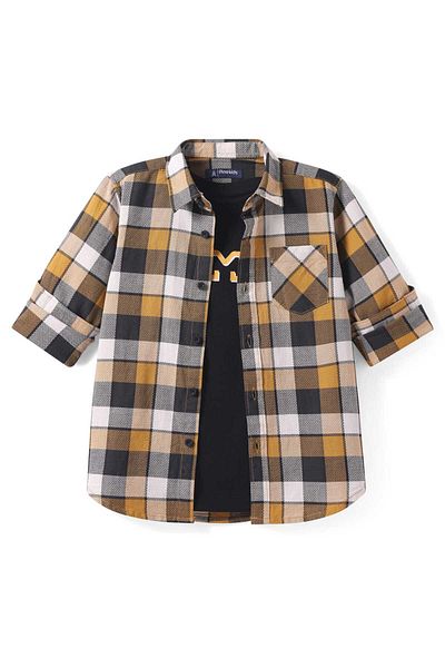 Pine kids قميص باين كيدز القطني المنسوج بأكمام طويلة ونقشة مربعات مع نص مطبوع - أصفر وأسود