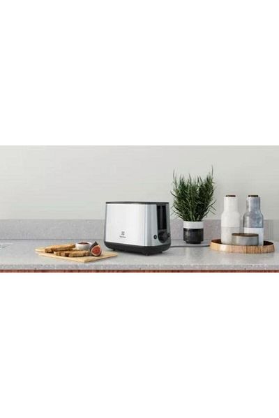 Electrolux Electrolux Create 3 Toaster E3T1-3ST, 800 W, 2 slices, 7 temperature settings (Silver)