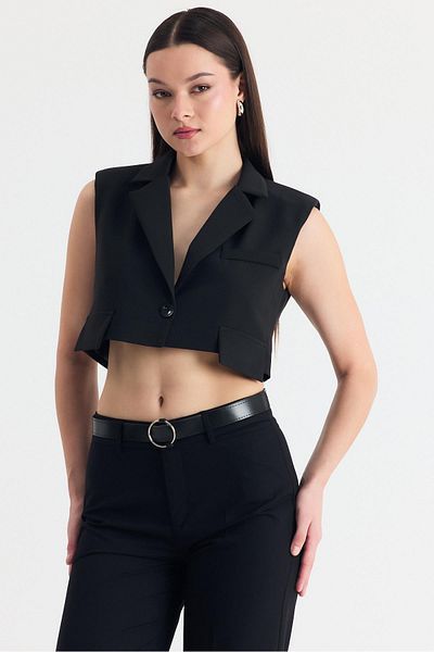 Rays Black Crop Padded Single Button Pocket Detail Vest 6929