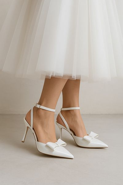 Sole Sisters Open Back Heels White - Midar