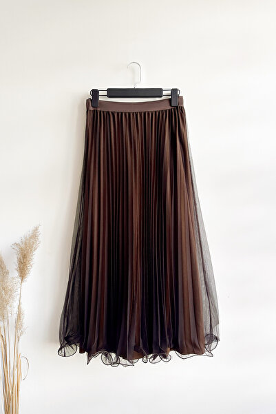 MODAQU Plisovaná tylová sukně s krajkou - hnědá