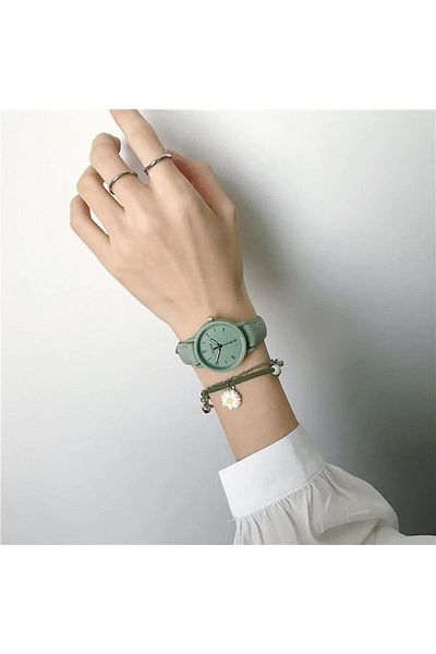 Toz Vintage Green Daisy Bracelet
