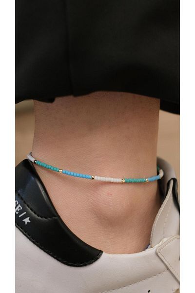 Jerie Turquoise White Bead Anklet with Gold Topcuk Detail