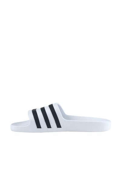 adidas أديليت أكوا النعال