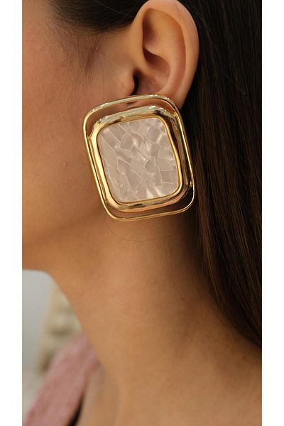 Jerie Gold Plate Rectangle Maxi Earrings