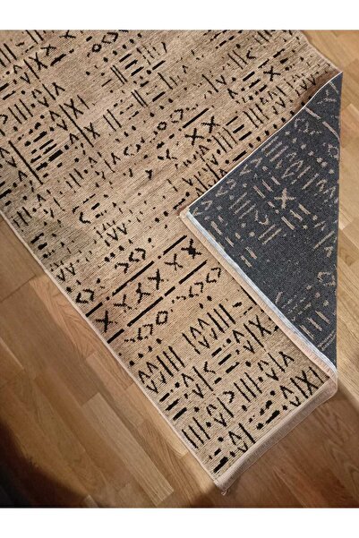 WAHSHE İskandinav Desenli Çivi / Hitit Desenli Şönil Halı