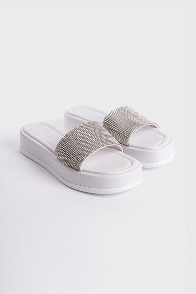 Capone Outfitters Dámské pantofle s jedním páskem na klínovém podpatku Stoned