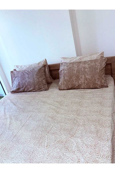 Sophia Bedding Cocoa Critters Sweet warmth and softness in a 5-piece Egyptian cotton bundle