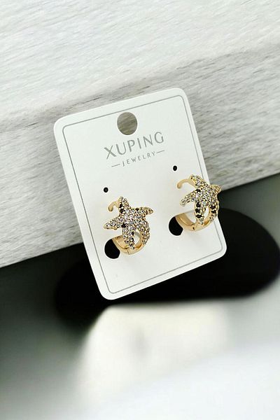 Çlk Accessories Xuping أقراط نجم البحر من حجر الراين غير الملون 35725