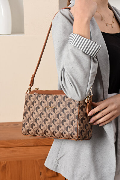 Cacharel Paris Women's Hand and Shoulder Bag a Quality