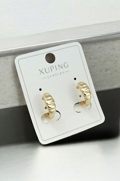 Çlk Accessories Xuping لا يفقد اللون الحد الأدنى من الأقراط الدائرية المسننة 35739