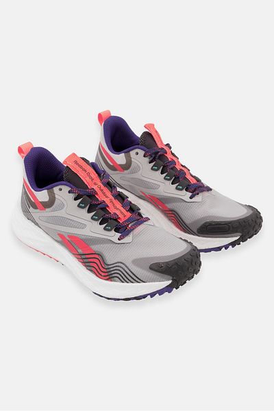 Reebok حذاء الجري فلوترايد إنرجي 4 أدفنت للنساء، رمادي