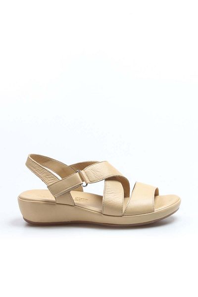 FAST STEP Γυναικεία δερμάτινα άνετα καλοκαιρινά casual καθημερινά σανδάλια Beige 864zar05