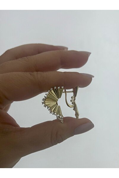 Venom Boutique Bijouterie Accessory Taş Detaylı Yelpaze Form 14K Gold Renk Kararmaz Antialerjik Özel Tasarım Çelik Kadın Küpe