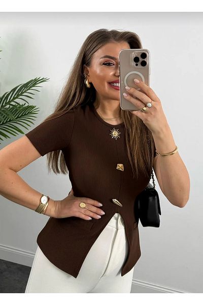 Butik Beyza Λεπτομερής μπλούζα με ηλιακό κουμπί με επίπεδη τσέπη