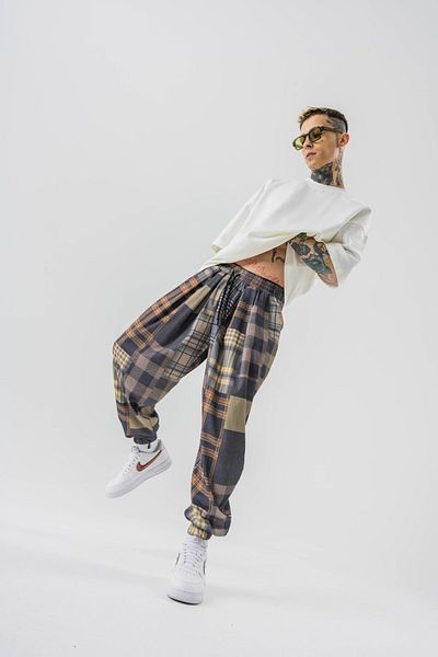 go gang own Pantaloni largi plisați cu talie și picioare elastice